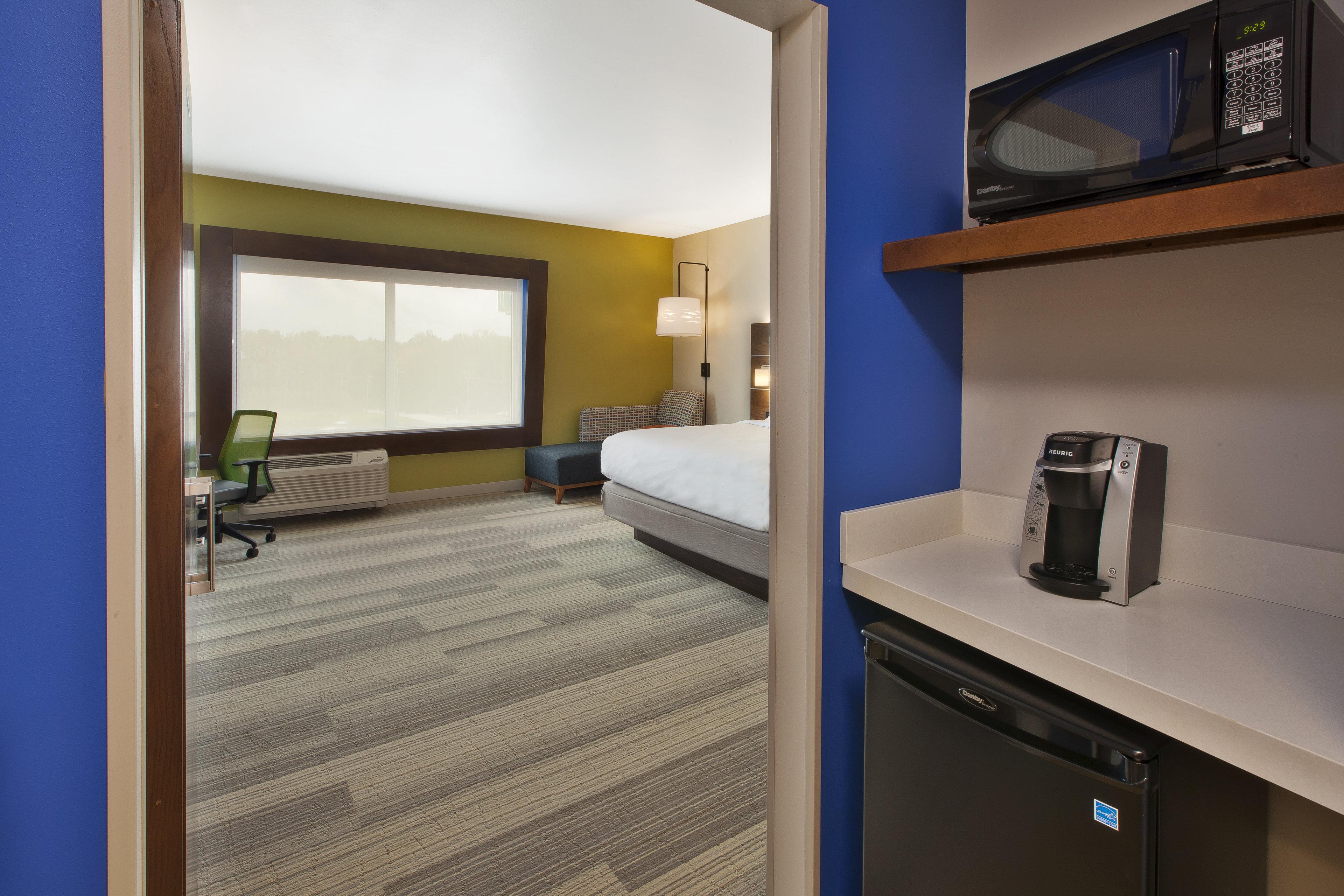 Holiday Inn Express And Suites South Hill By Ihg Buitenkant foto