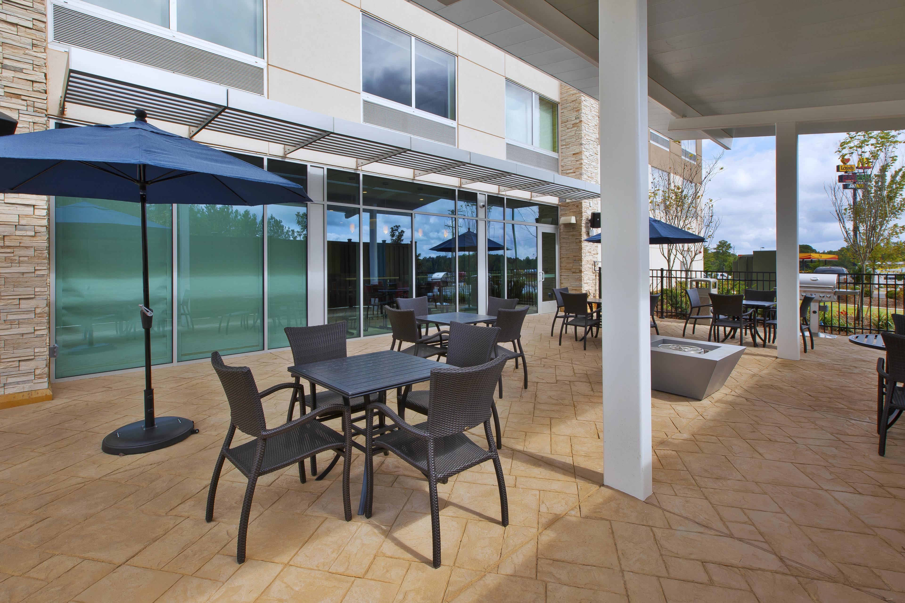 Holiday Inn Express And Suites South Hill By Ihg Buitenkant foto