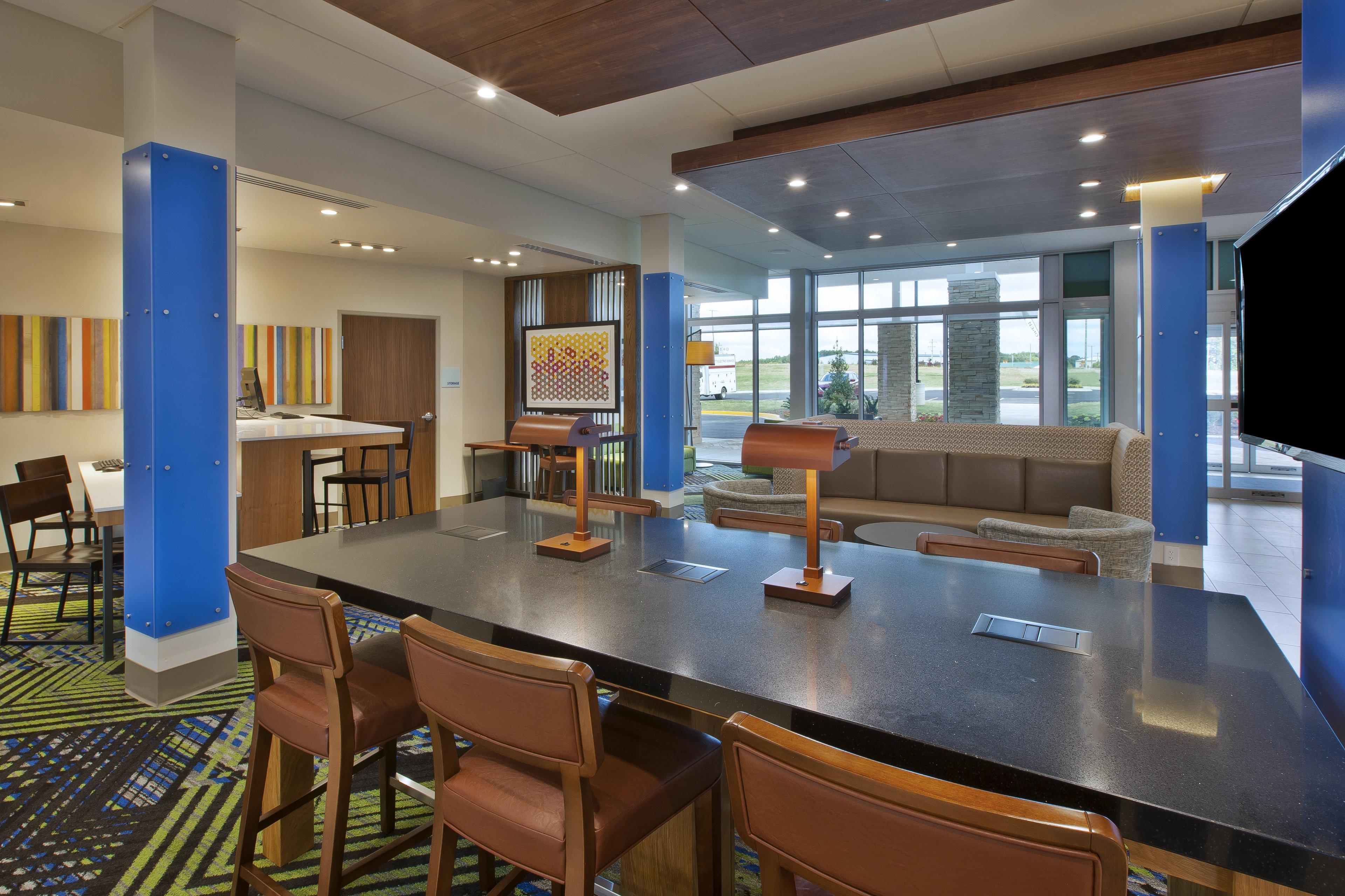 Holiday Inn Express And Suites South Hill By Ihg Buitenkant foto
